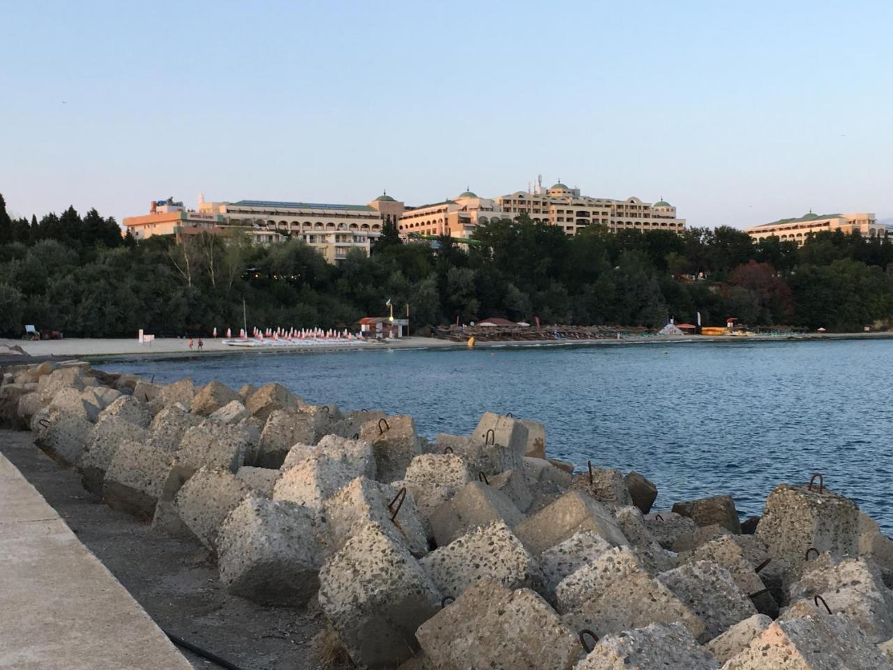 Capri Hotel